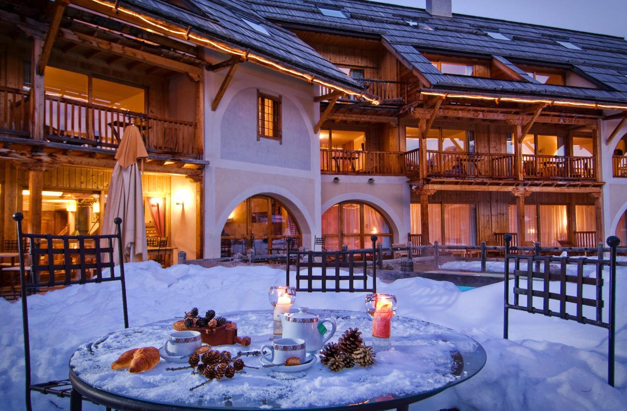 Hôtel&Spa La Ferme de l'Izoard Arvieux Exterior foto