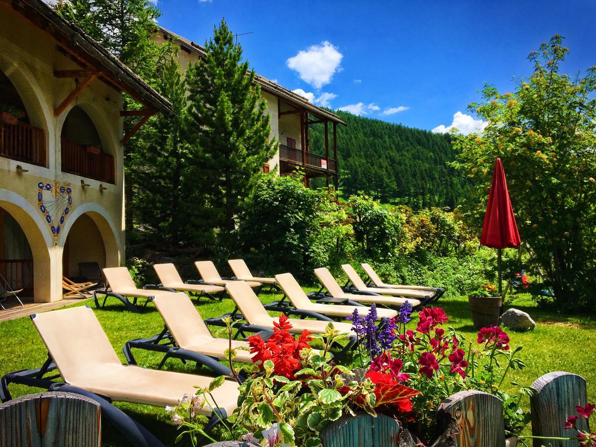 Hôtel&Spa La Ferme de l'Izoard Arvieux Exterior foto